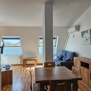apartamentos-la-solana-3000-5-estrellas.andorra-la-vella-hotels.net/